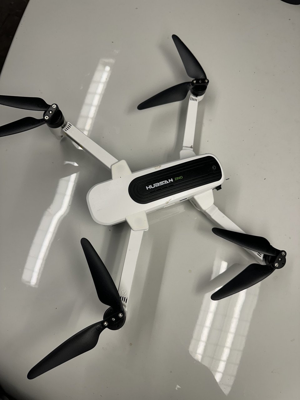 Hubsan Zino drone