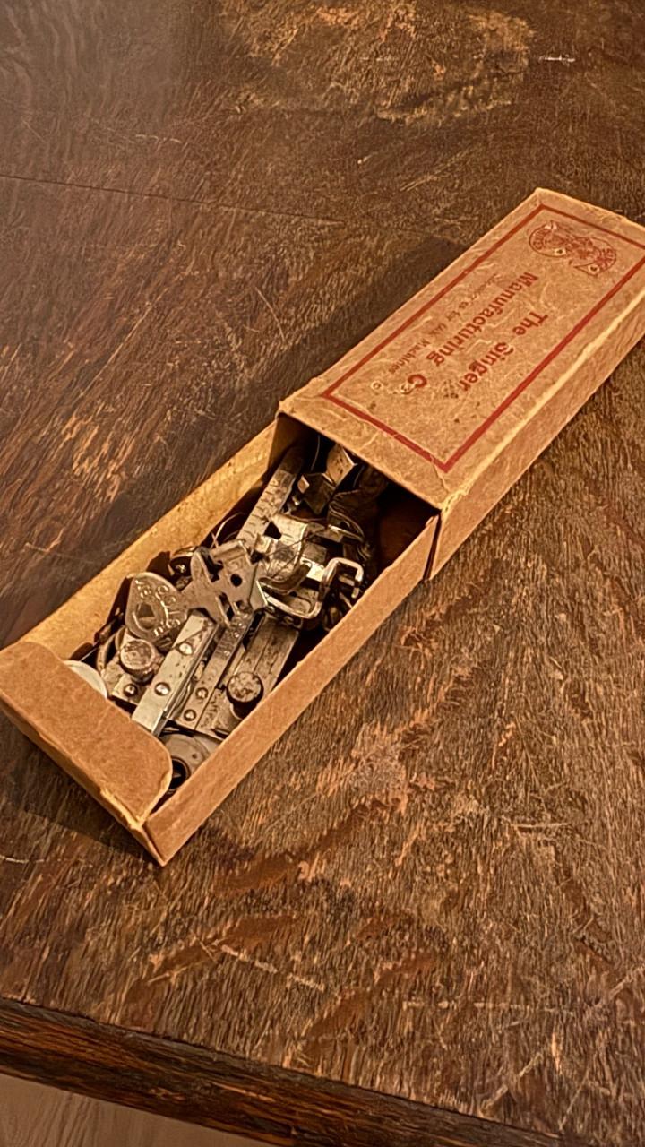 Singer naaimachine-kast