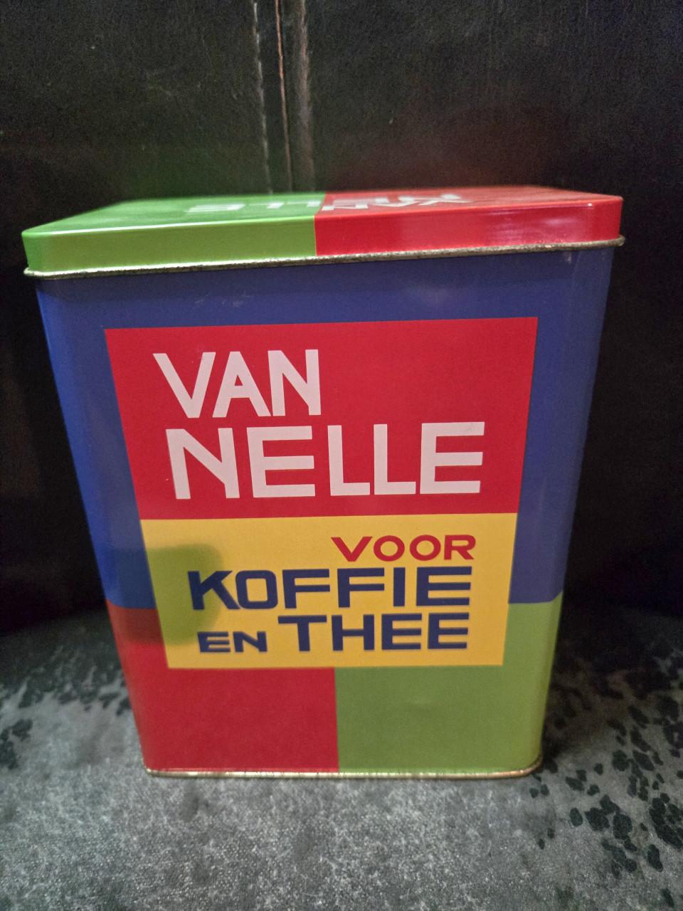 Vintage Van Nelle blik voor koffie en thee, He: 15,5cm. L: 12 cm. B: 8 cm.
