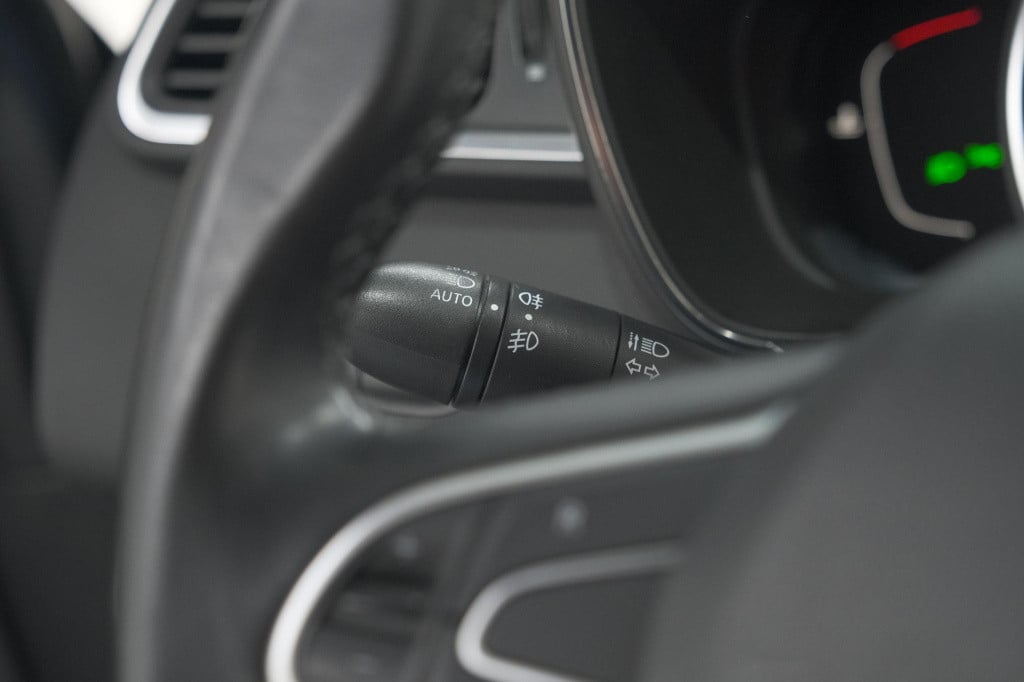 Renault Kadjar tce 130 intens | trekhaak | camera | dodehoekdetectie | navi