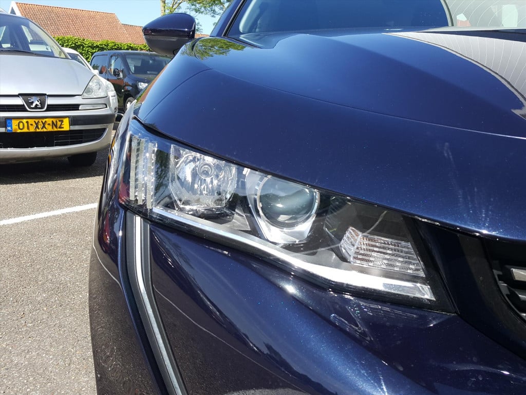 Peugeot 508 sw blue l. active 1.2 pt-130pk s&s (vol)automaat eat8