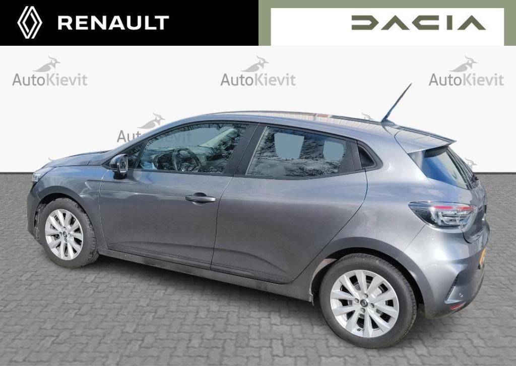 Renault Clio 1.6 e-tech full hybrid 145 evolution - navigatie