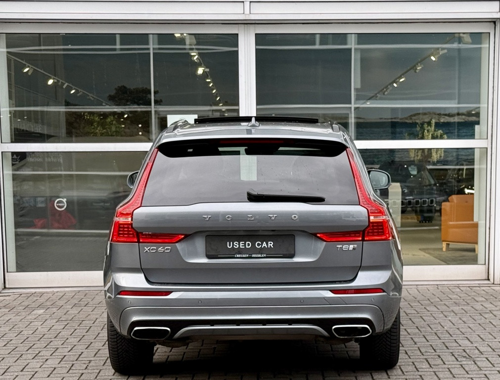 Volvo XC60 t8 390pk recharge r-design| panodak| luchtvering| trekhaak| came
