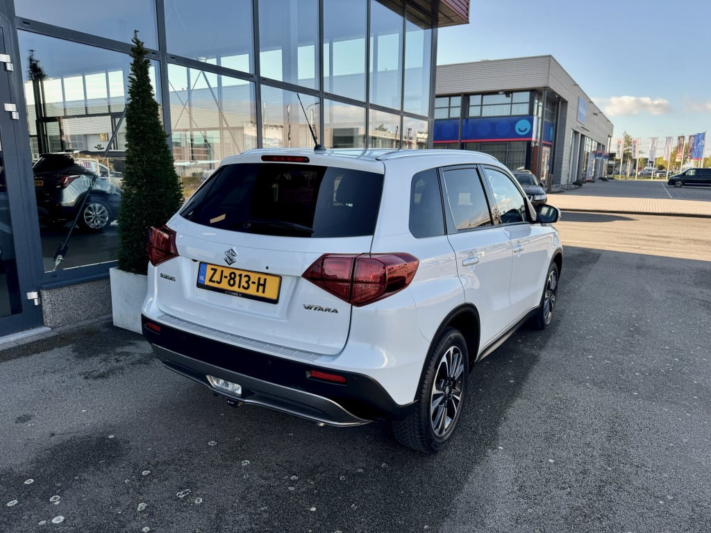 Suzuki Vitara 1.4 boosterjet stijl navi ecc cruise pano dak
