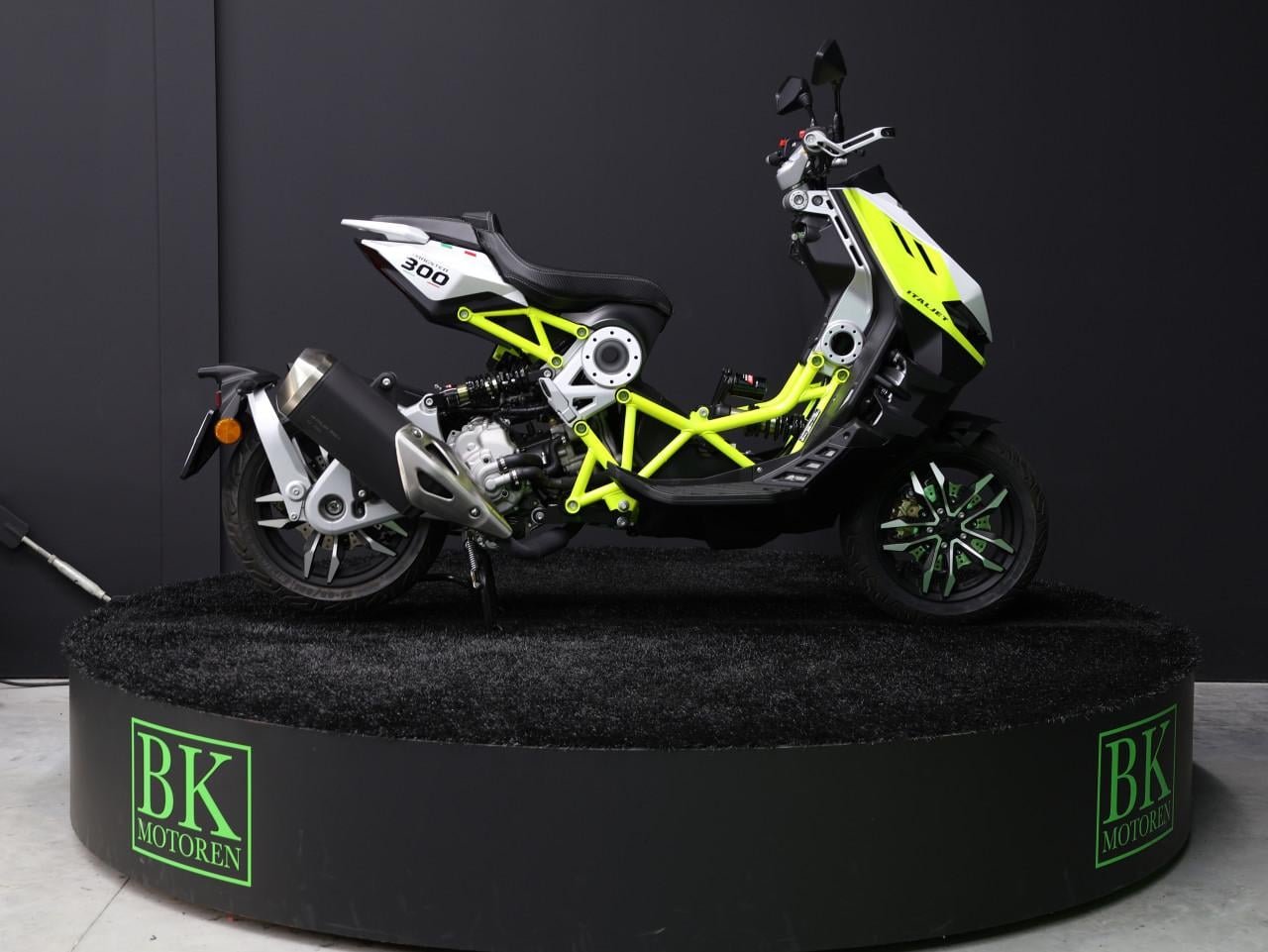DRAGSTER 300 | Bianco/Giallo | BTW Motor