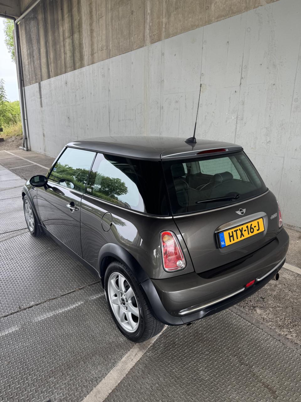 Mini Cooper 1.6 Parklane 180DKM 2006 NW Koppeling!