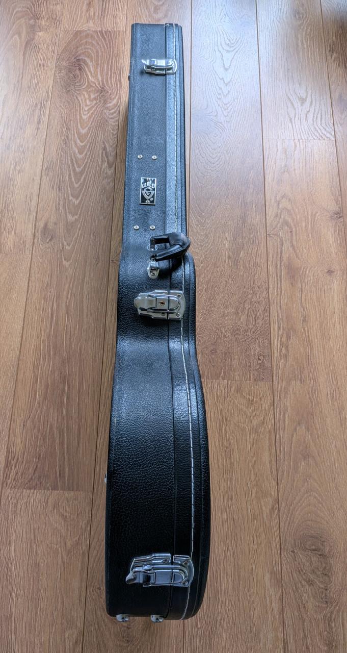 Guild Starfire 4 semi-akoestische elektrische gitaar met koffer