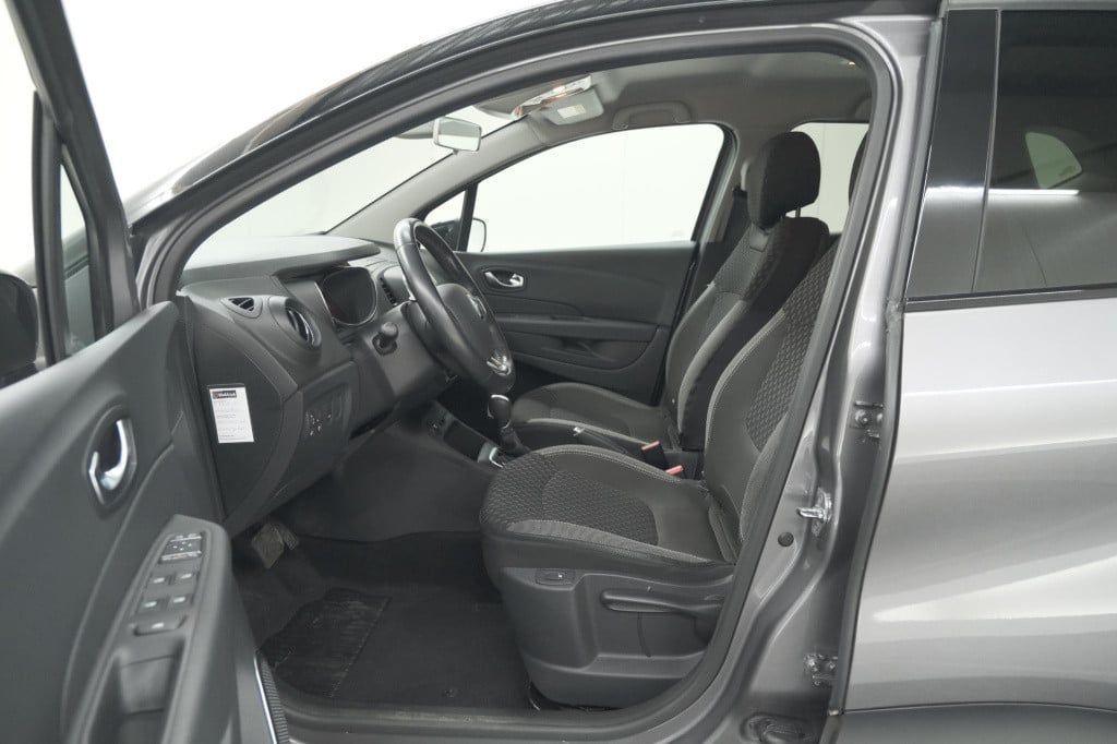 Renault Captur tce 120 intens | camera | dodehoekdetectie | navigatie | sto