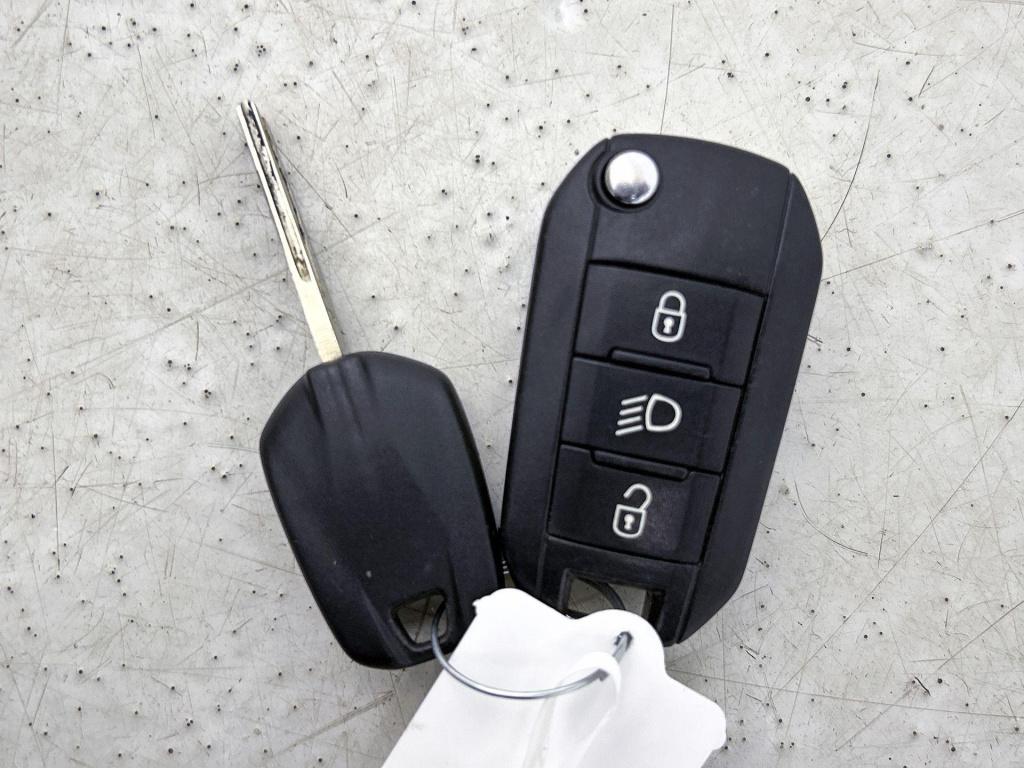 Peugeot 2008 1.2 puretech gt-line