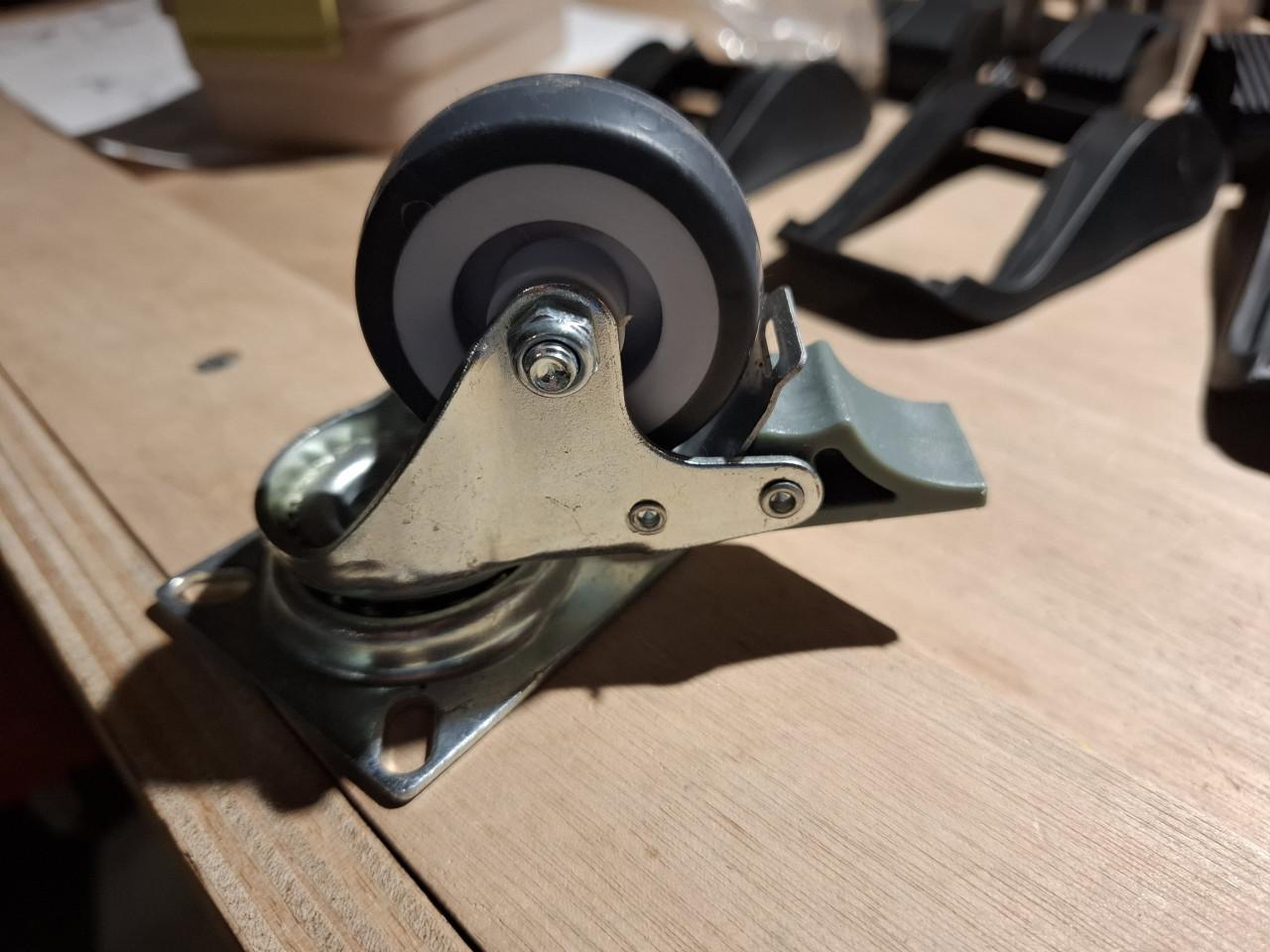 Zwenkwielen met lager nieuw 5 stuks