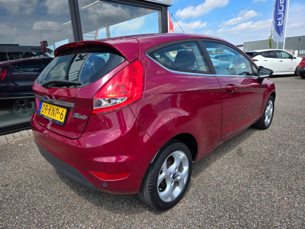 Ford Fiesta 1.25 44kw 3dr, cruise control