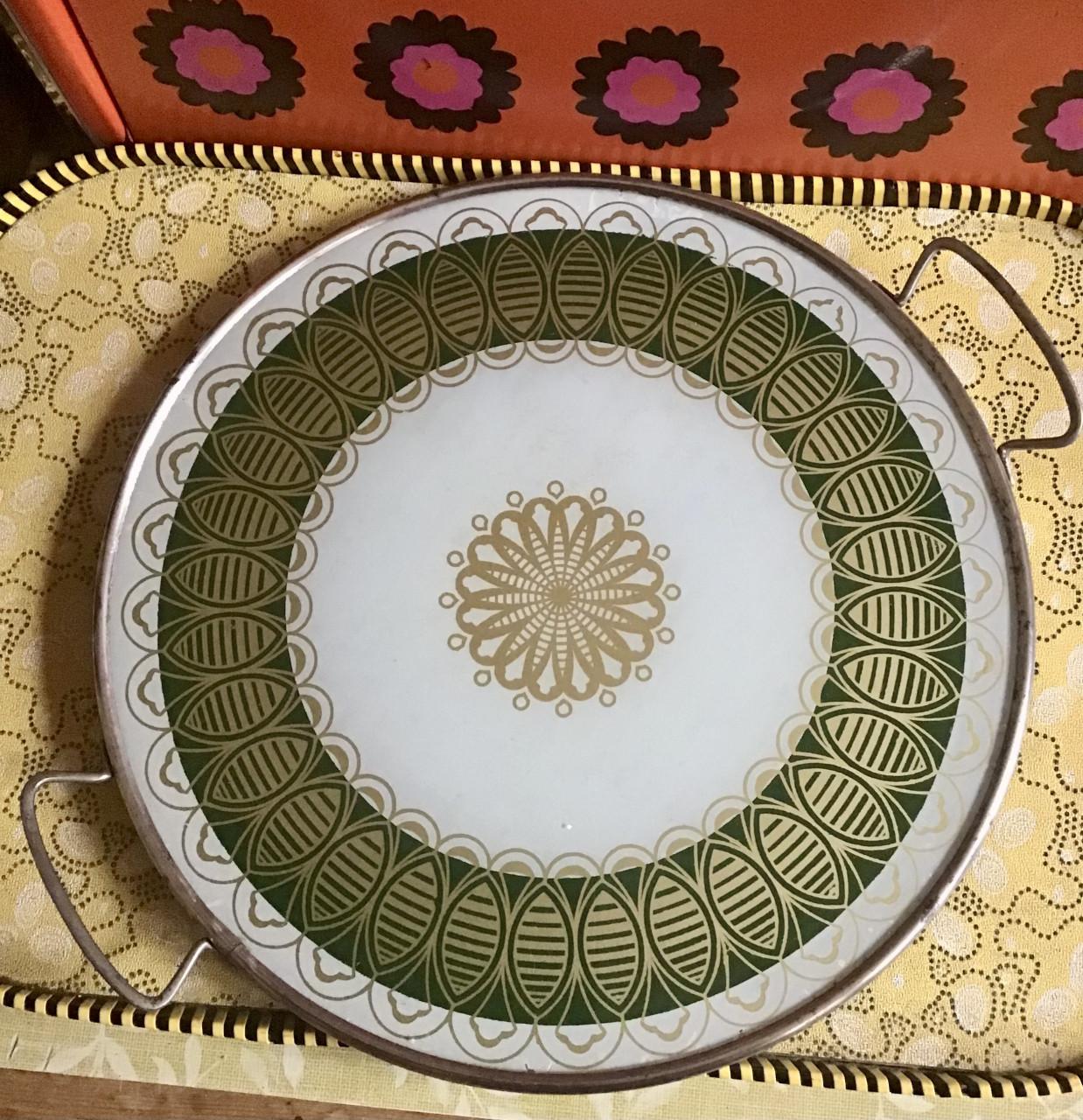 Vintage plateau brocant