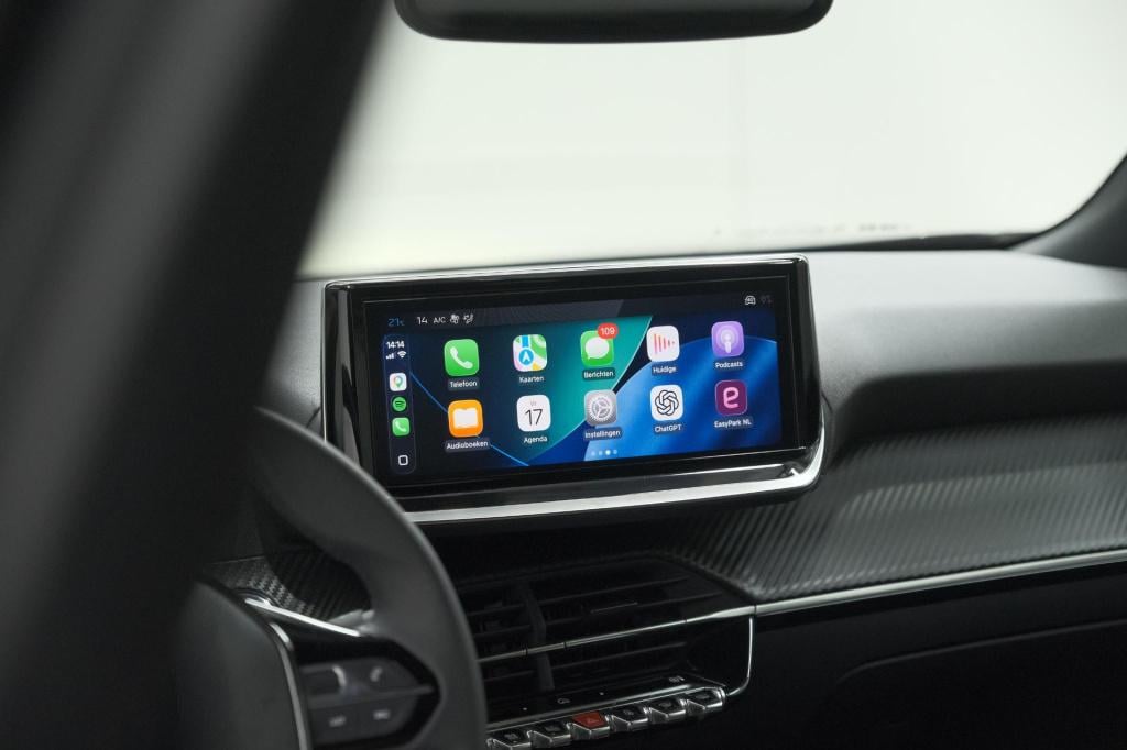 Peugeot E-2008 ev allure 54 kwh | 11 kw lader | warmtepomp | apple carplay 