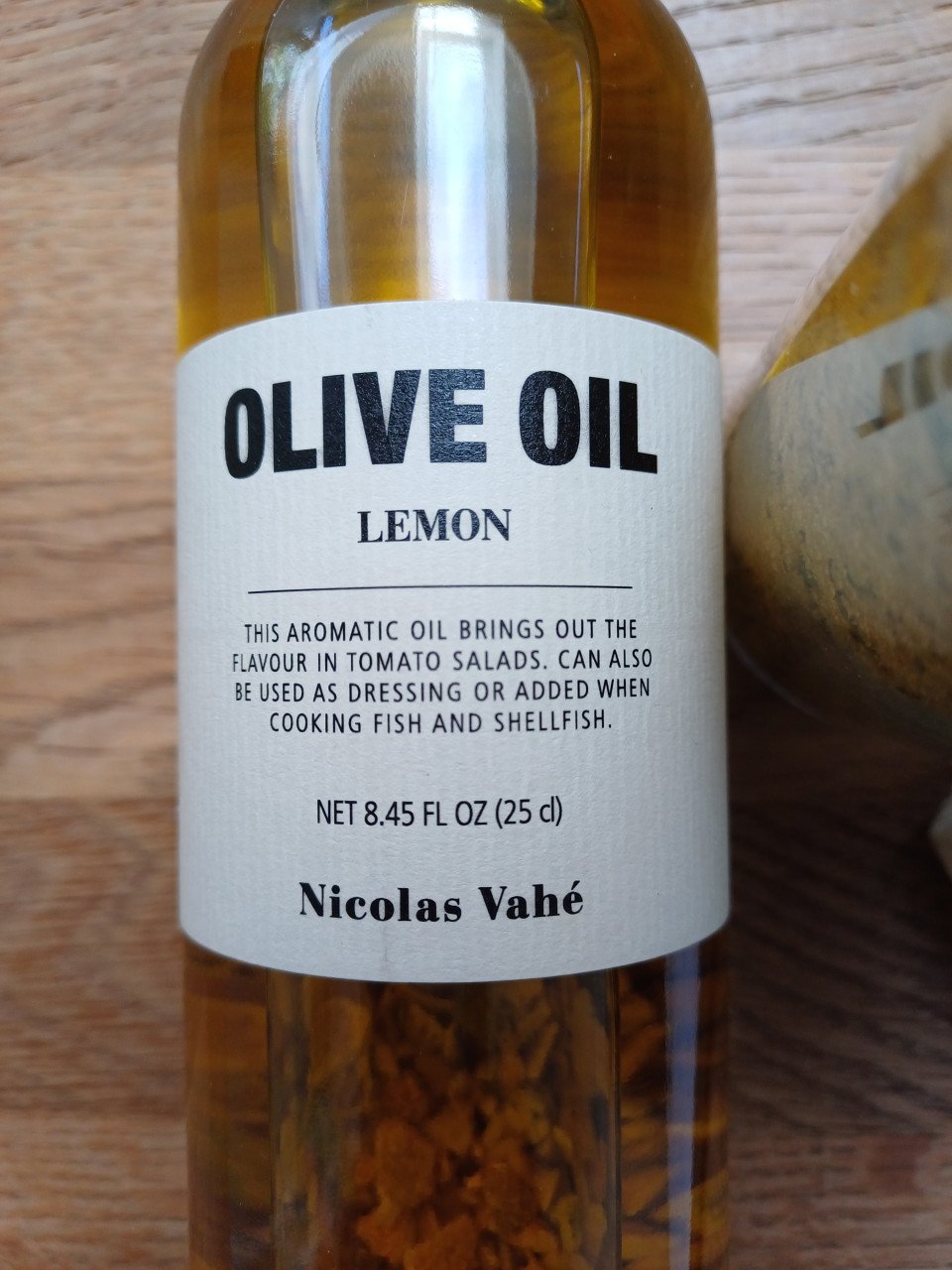 NIEUW: Nicolas Vahé lemon OLIJFOLIE + lemon & thyme ZOUT !!