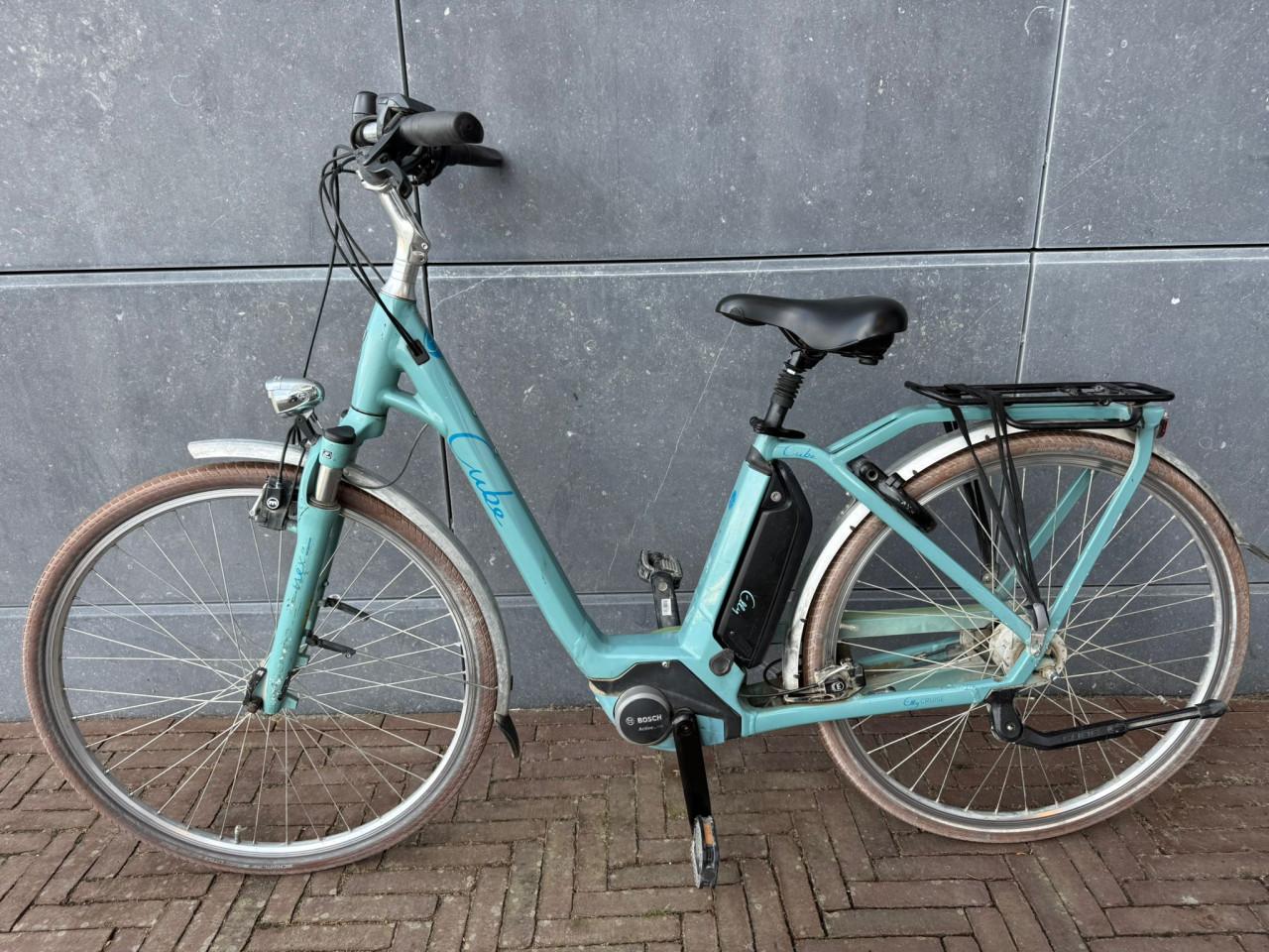 Cube City Cruise Bosch middenmotor elektrische fiets 400Wh