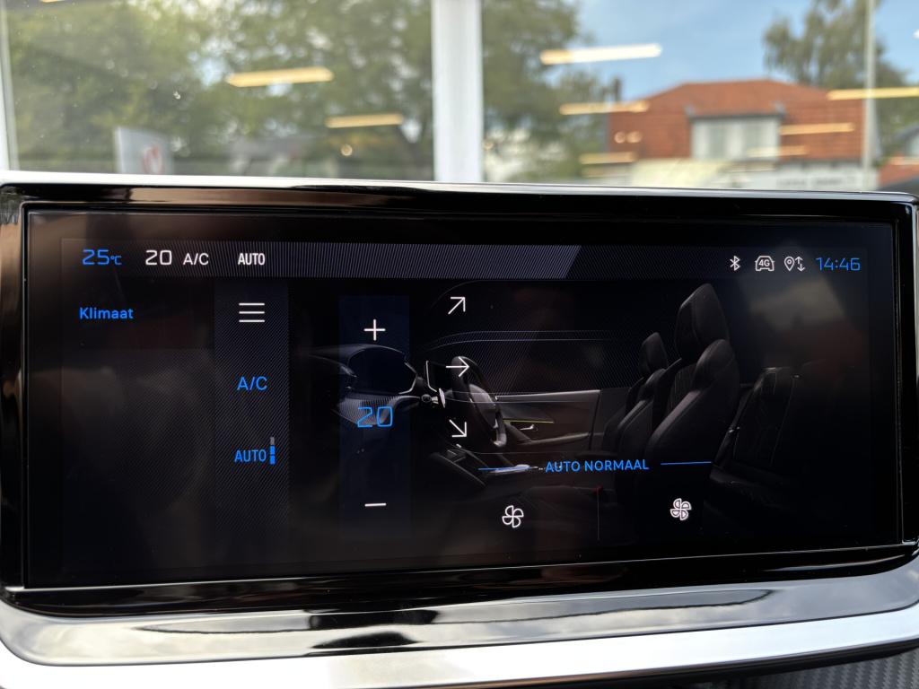 Peugeot 2008 automaat hybrid 145 pk gt