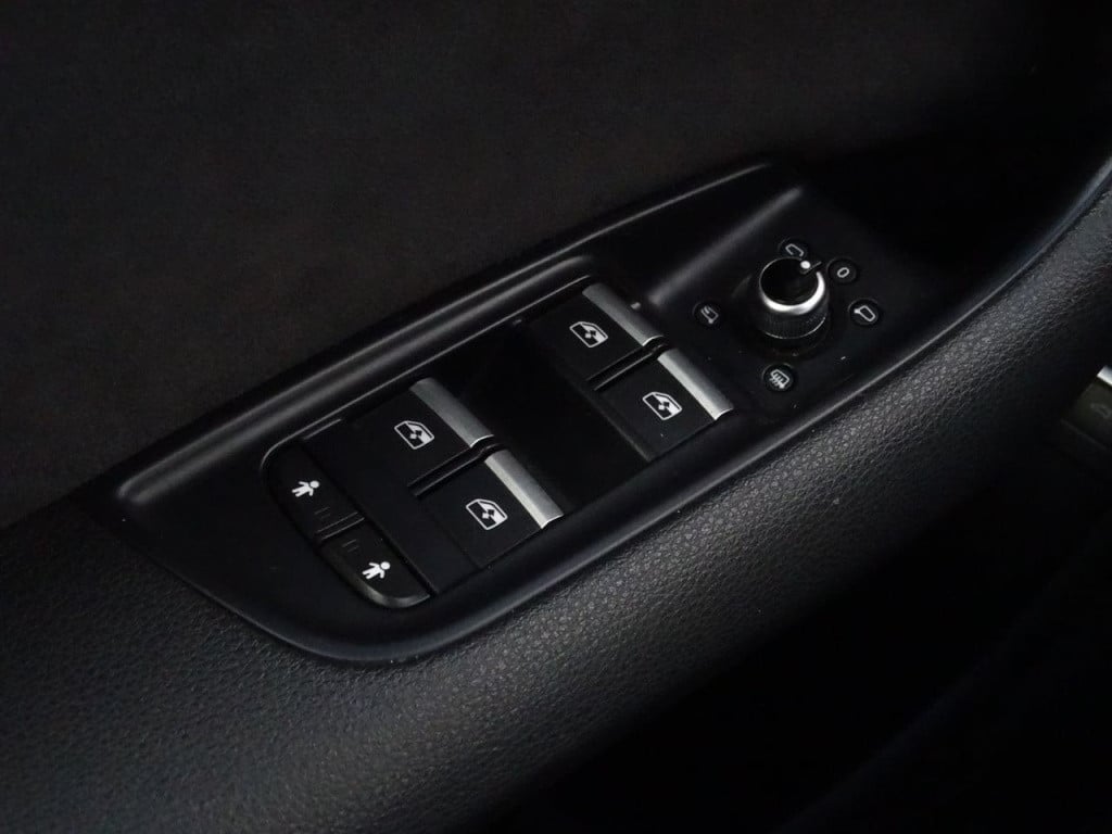Audi Q7 3.0 tdi e-tron quattro sport s-line | pano | 22"