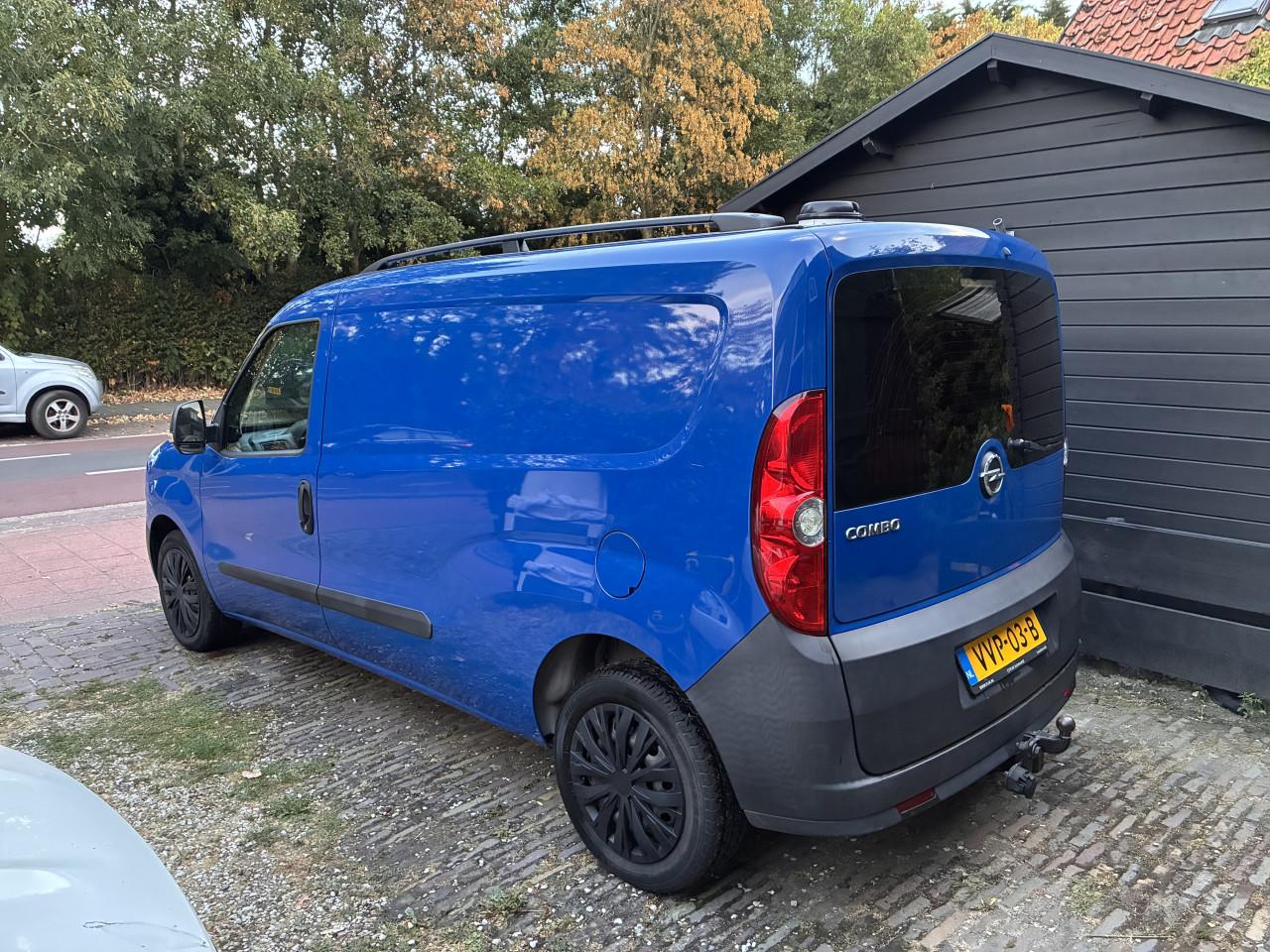 Verlengde Opel Combo microcamper te koop