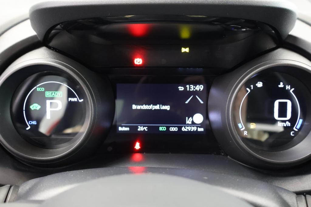 Toyota Yaris 1.5 hyb. 115 first e