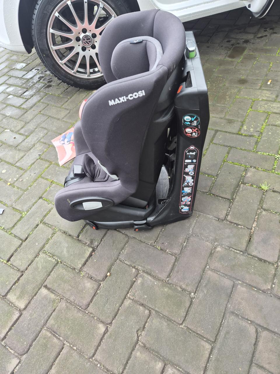 Draaibaare autostoel maxicosi