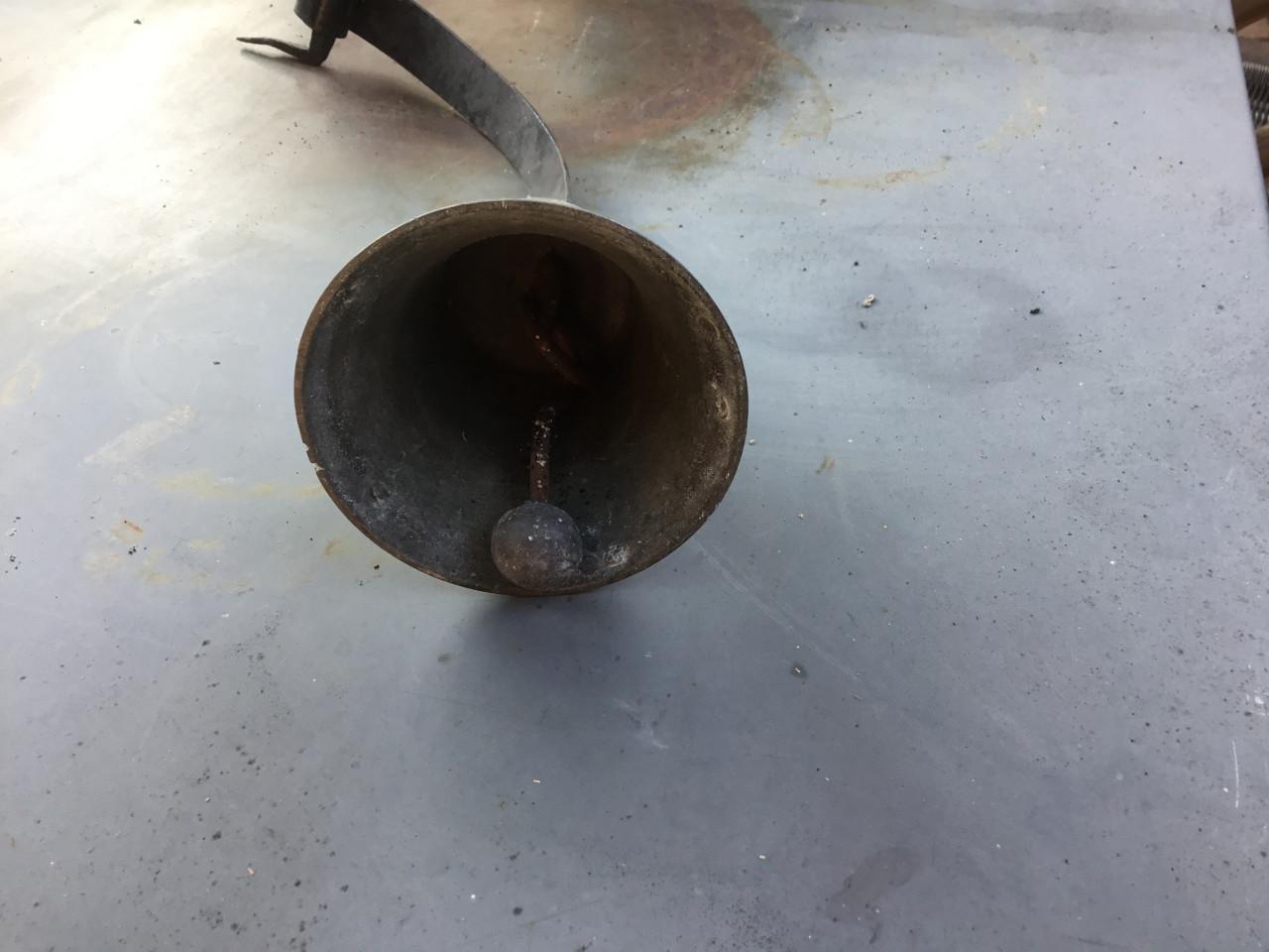 Koperen antieke deurbel