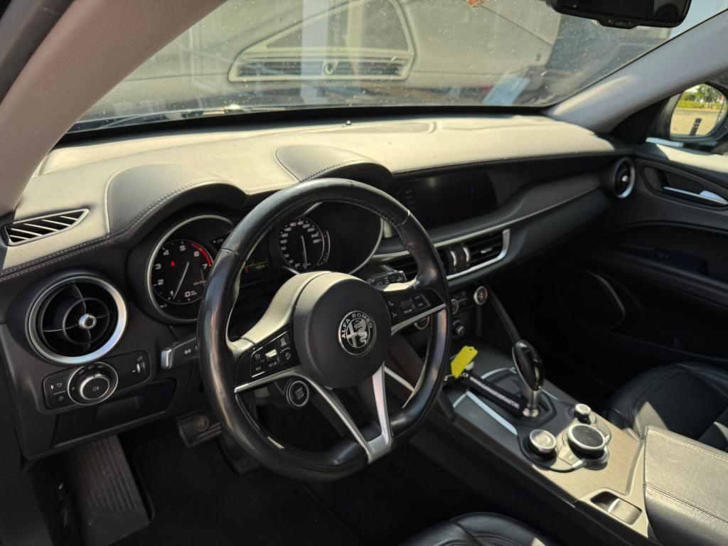 Alfa Romeo Stelvio 2.0 t awd super