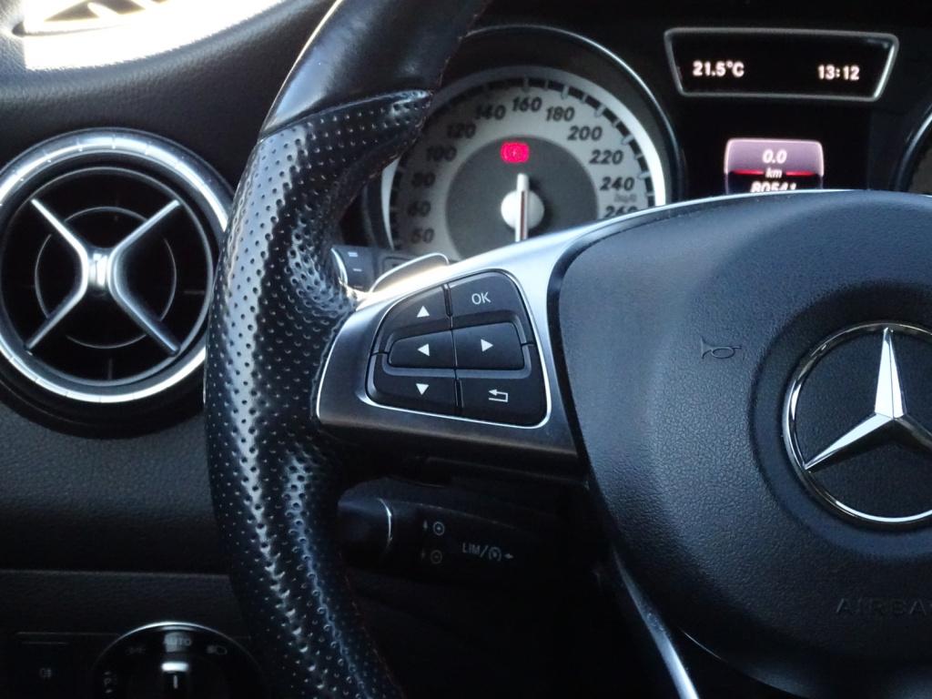 Mercedes-Benz Cla shooting brake 180 orangeart edition amg pakket