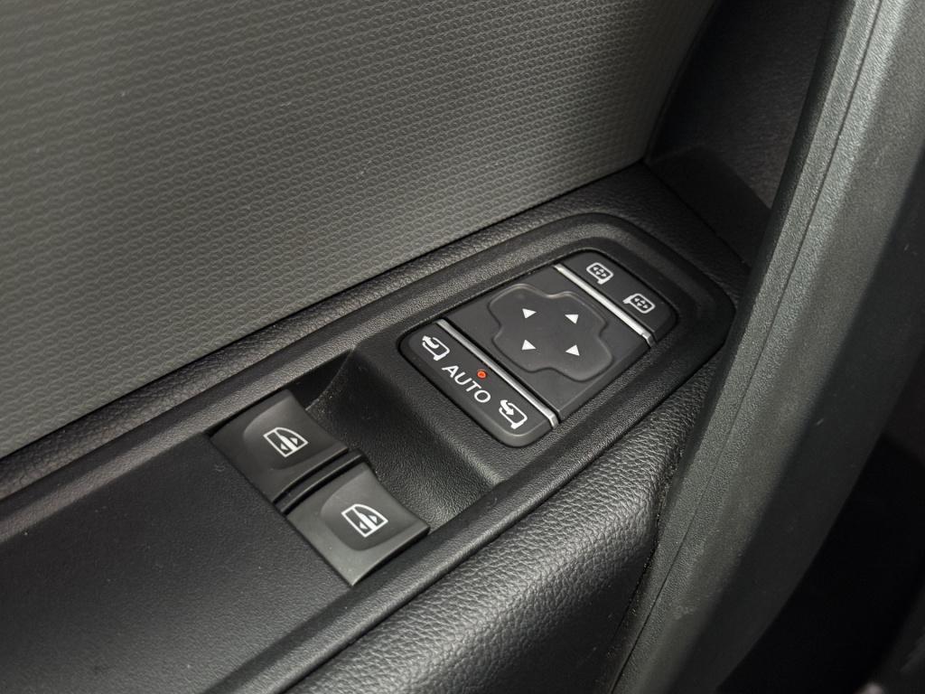 Nissan Townstar 1.3 tce | navi | carplay | 2x schuifd. | pdc | leder | trek