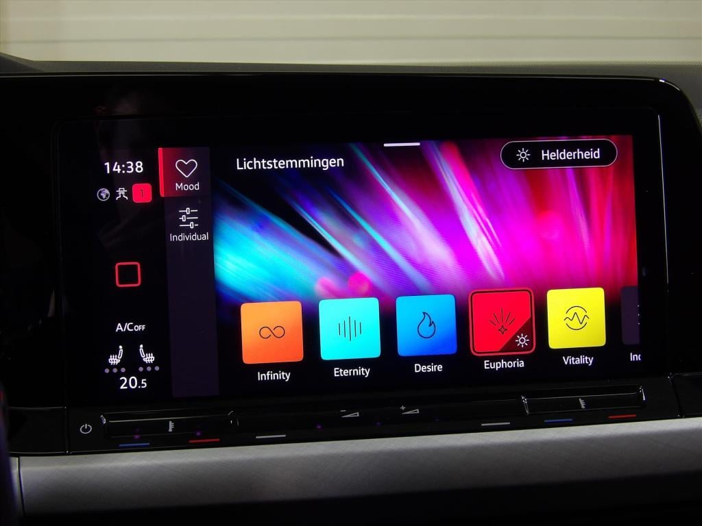 Volkswagen Golf 15 etsi 150pk dsg-7 life