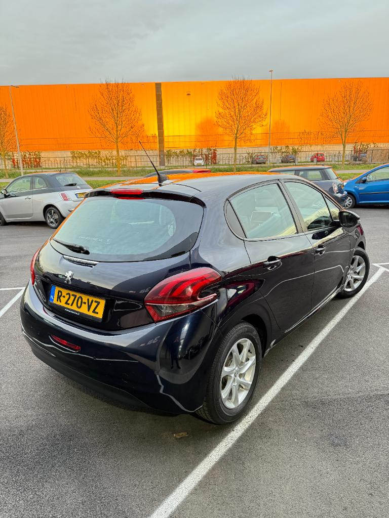 Peugeot 208 1.2 puretech - active
