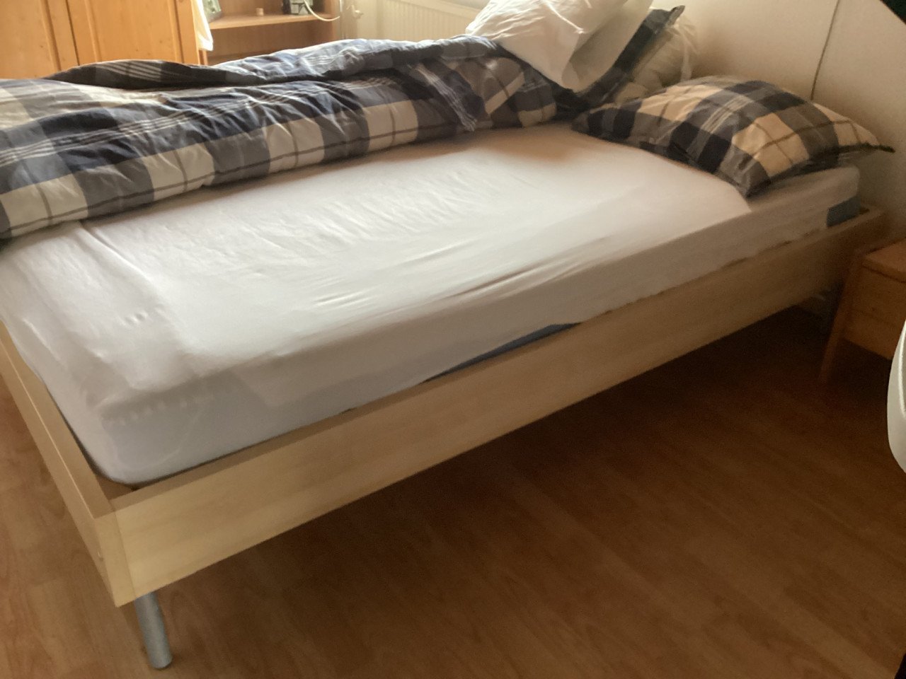 Gratis bed van 1.40 x2.00