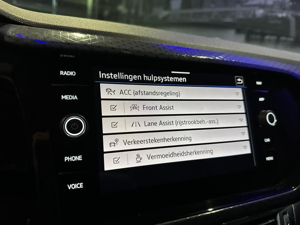 Volkswagen T-cross 1.0 tsi style *led*camera*appconnect*navi*