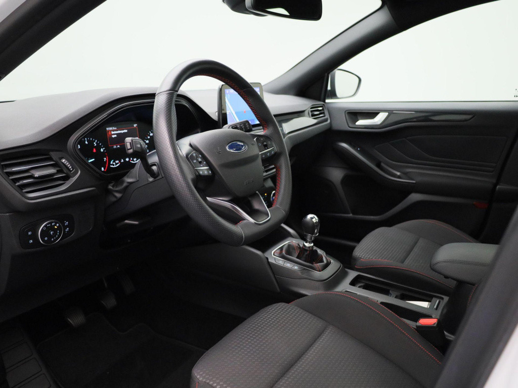 Ford Focus wagon 1.0 ecoboost active business | panorama dak | parkeer sens