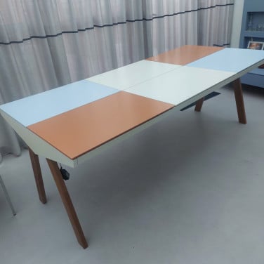 Unieke moderne eettafel