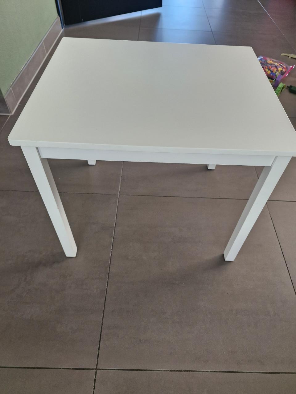 Tafeltje wit 50 bij 60