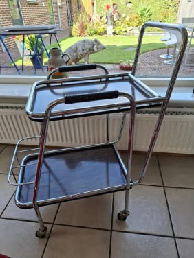 Vintage serveerwagen