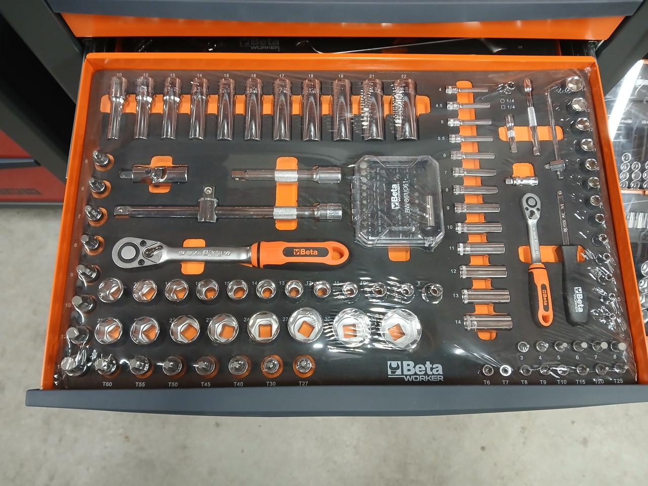 Gereedschapskar Beta RSC24/7 gevuld met BW 5924E/M