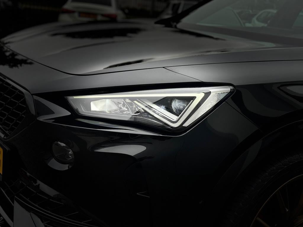 Cupra Formentor 1.5 tsi low hybride * camera * sfeerverlichting * acc
