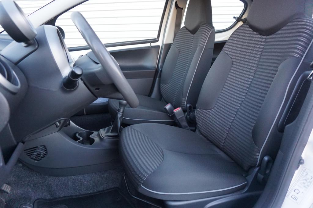 Peugeot 107 1.0 active airco / elektr. ramen / nap / apk t/m 10-08-2026