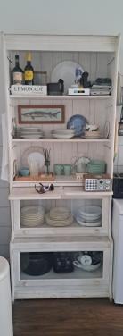 Servieskast brocante wit