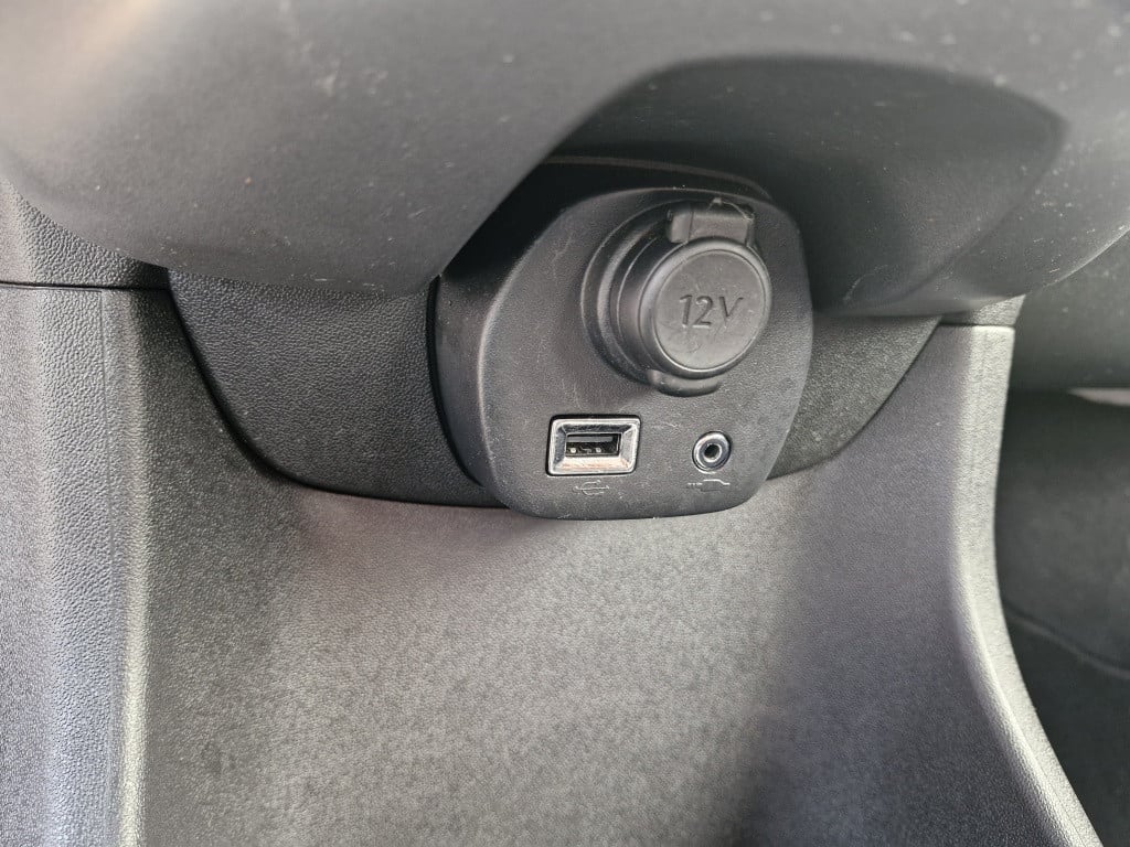 Toyota Aygo 1.0 vvt-i x-play automaat | apple carplay | andoid auto | achte