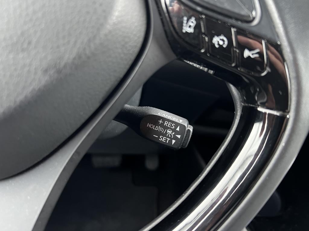 Toyota C-hr 2.0 hyb. first edit. | trekhaak | jbl audio |