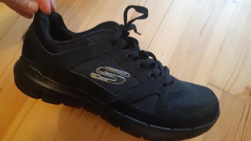Skecher schoenen zwart maat 38