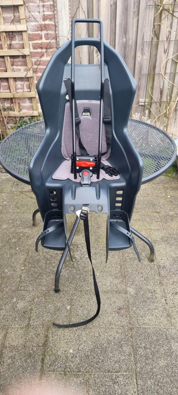 Fietsstoeltje achter