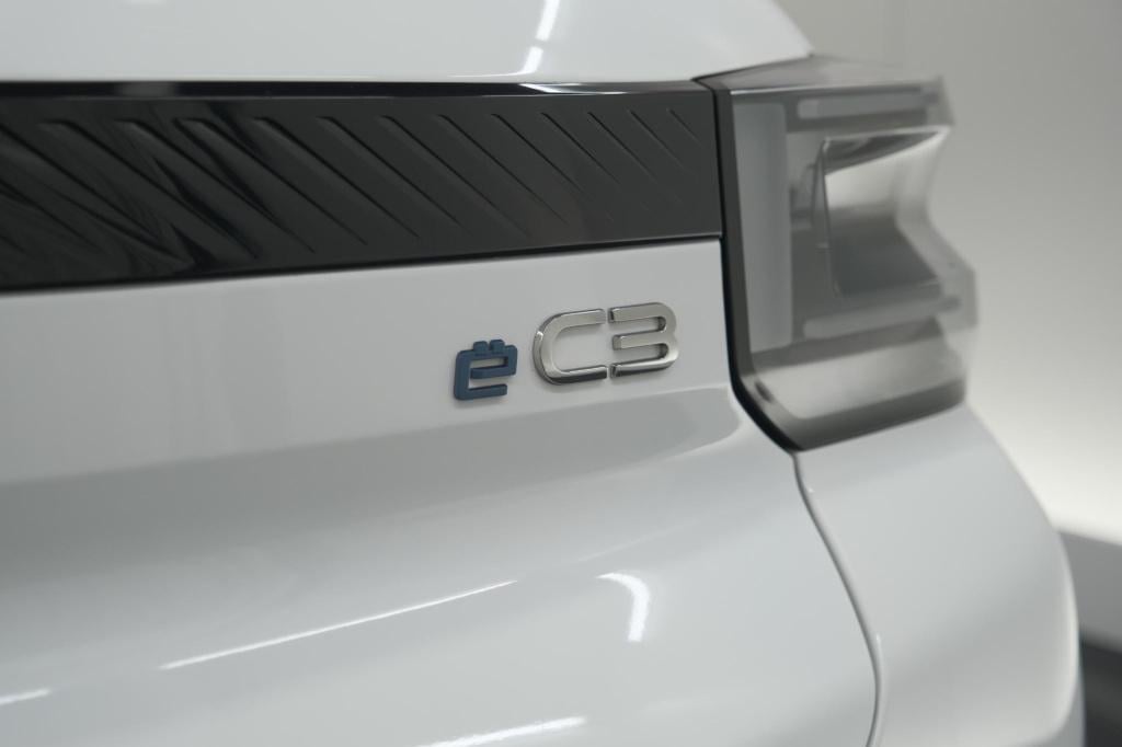 Citroen ë-c3 max 113pk 44 kwh | 11 kw lader | 96% soh | camera | navigatie 