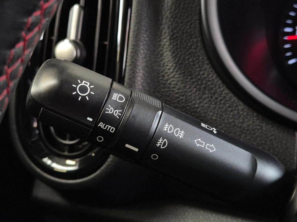 Kia Picanto 1.2 cvvt gt-line / achteruitrijcamera / apple carplay