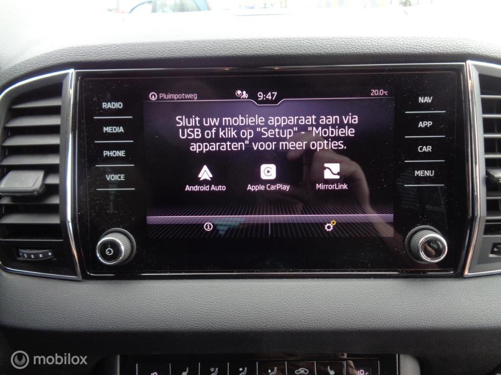 Skoda Karoq 1.0 tsi business edition/airco/stoel+stuur verw/full led/apple 