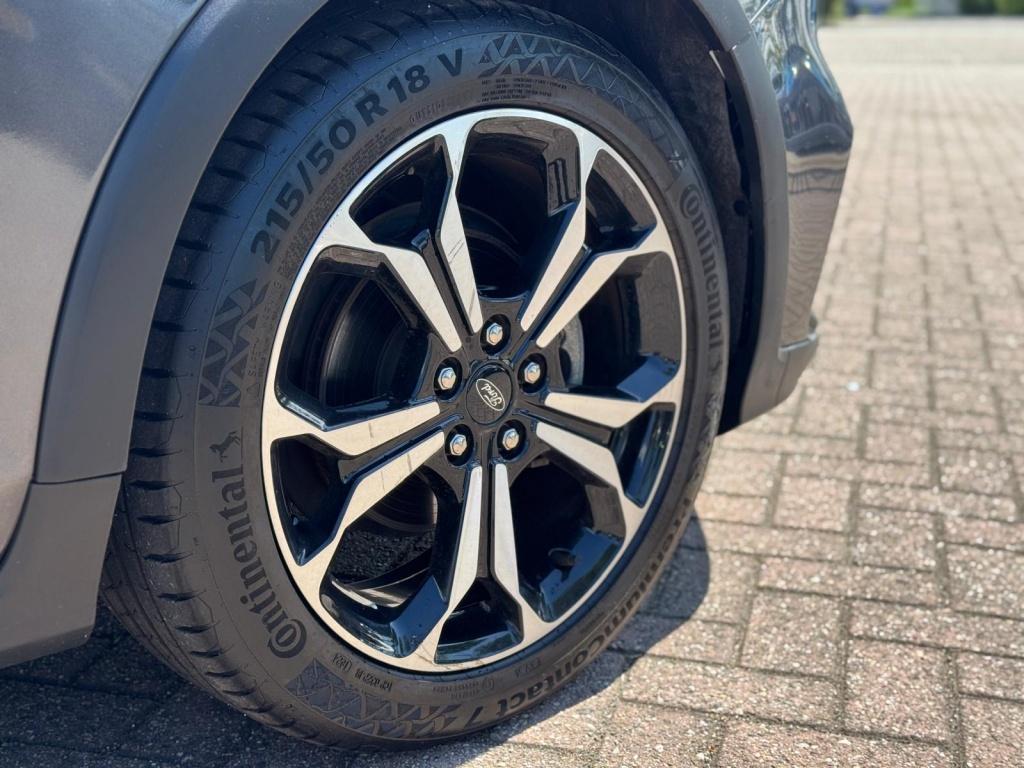 Ford Focus 1.0 ebh act. xbns