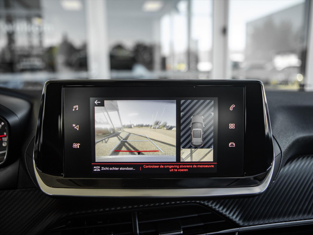 Peugeot 2008 1.2 puretech 130pk allure pack | navigatie | trekhaak | camera