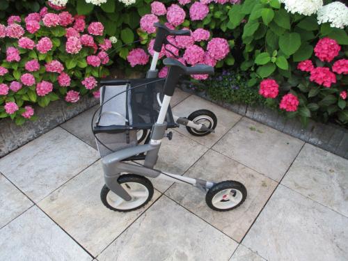 Zgan Topro Olympos ATR opvouwbare lichtgewicht rollator met  Softwielen